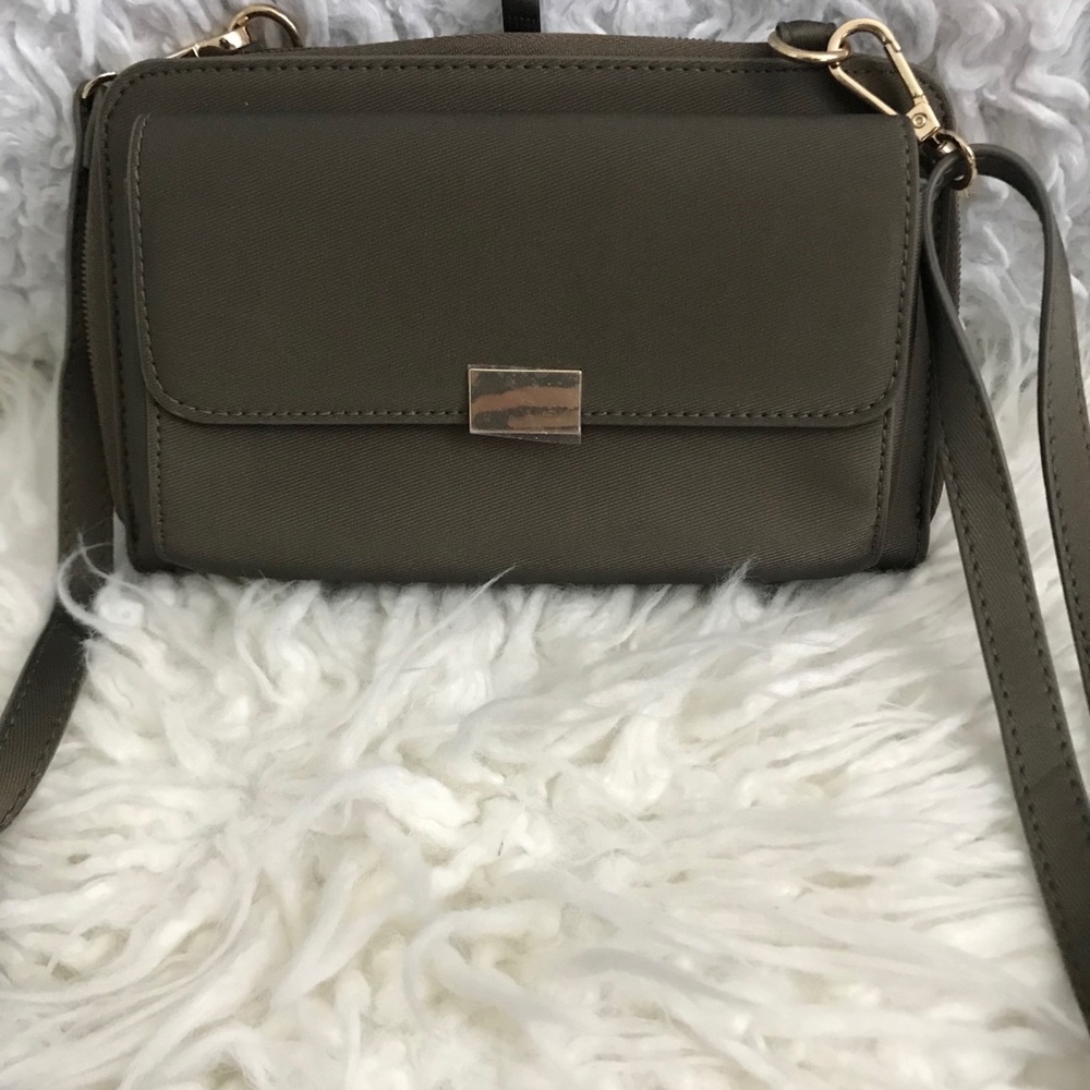 Save the Girls Phone Crossbody w Easy Touch screen